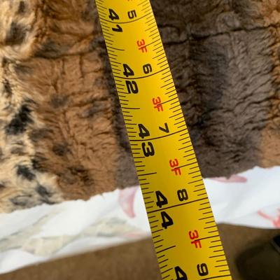 Warm Soft Fleece Furry Throws Blankets Lot DKNY Sleep Number Cervantes Lana Sherpa