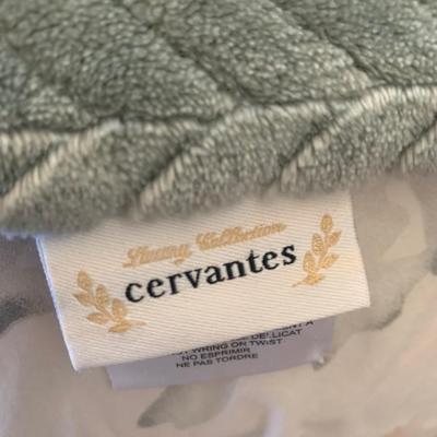 Warm Soft Fleece Furry Throws Blankets Lot DKNY Sleep Number Cervantes Lana Sherpa