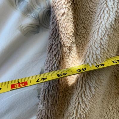 Warm Soft Fleece Furry Throws Blankets Lot DKNY Sleep Number Cervantes Lana Sherpa