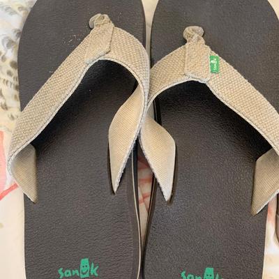 Casual / Comfort Menâ€™s Shoe Slippers Lot Tony Bahama Ugg Polo Sanik