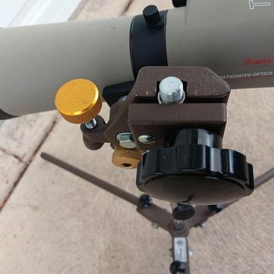 Kowa 82mm High Performance Spotting Scope with tripod stand TSN-821