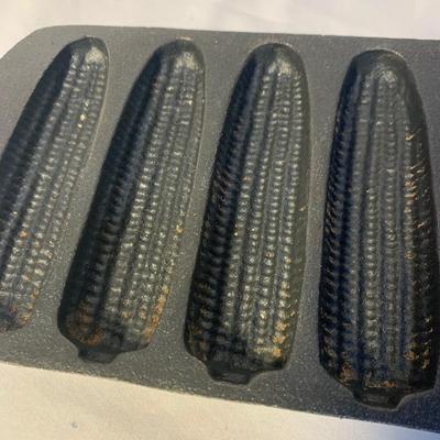 Cast Iron Skillets & Corn Molds by Crofton, Universal, & More (K-HS)