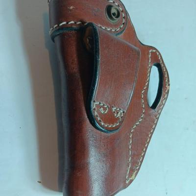Leather pistol holster - belt mount - missing top snap strap