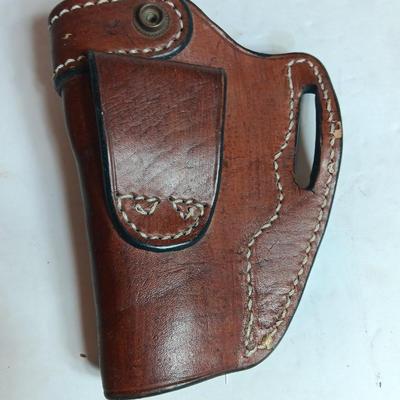 Leather pistol holster - belt mount - missing top snap strap