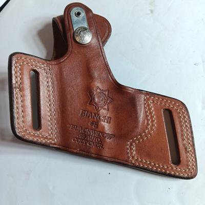 Bianchi #5 "Blackwidow" .45 Auto Colt CMDR. leather holster