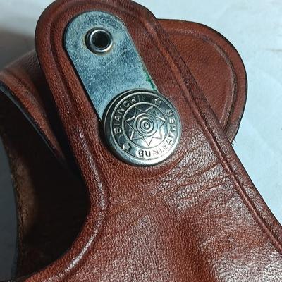 Bianchi #5 "Blackwidow" .45 Auto Colt CMDR. leather holster