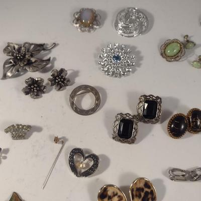 Collection of Fashion Jewelry (#3)