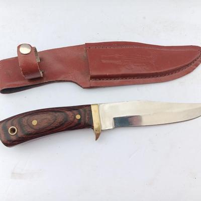 Beautiful natural wood handle Knife with leather sheath