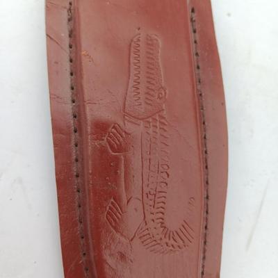 Beautiful natural wood handle Knife with leather sheath