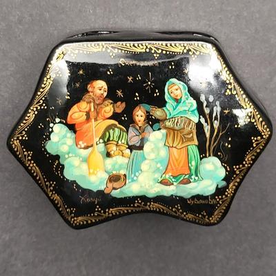 Signed Russian Hand Painted Laquer Box