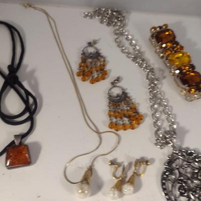 Collection of Fashion Jewelry (#11)