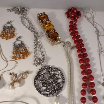 Collection of Fashion Jewelry (#11)