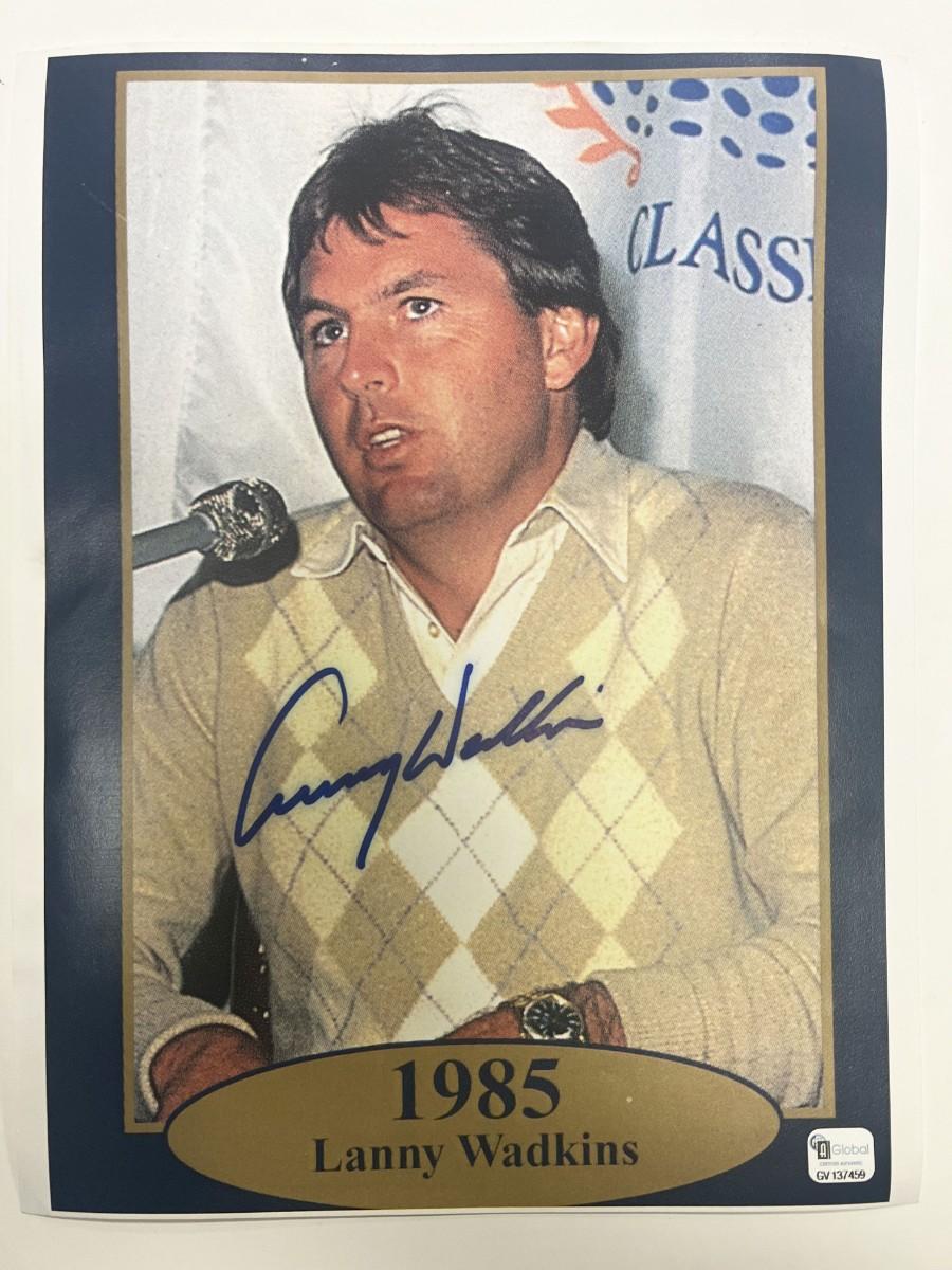 Professional golfer Lanny Wadkins signed photo
