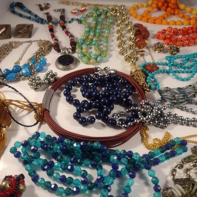 Collection of Fashion Jewelry (#12)