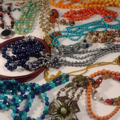 Collection of Fashion Jewelry (#12)