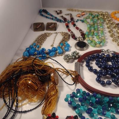 Collection of Fashion Jewelry (#12)