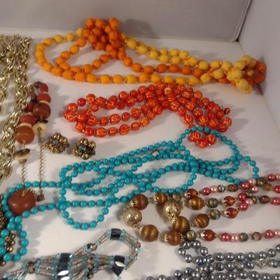 Collection of Fashion Jewelry (#12)