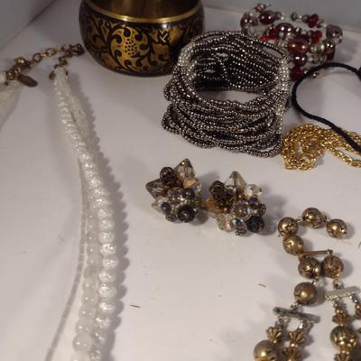 Collection of Fashion Jewelry (#13)