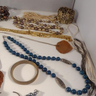 Collection of Fashion Jewelry (#13)