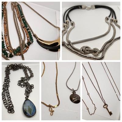 Lot Costume Jewelry Necklaces - Some Signed