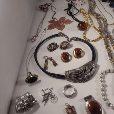 Collection of Fashion Jewelry (#14)