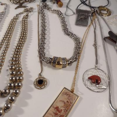 Collection of Fashion Jewelry (#14)