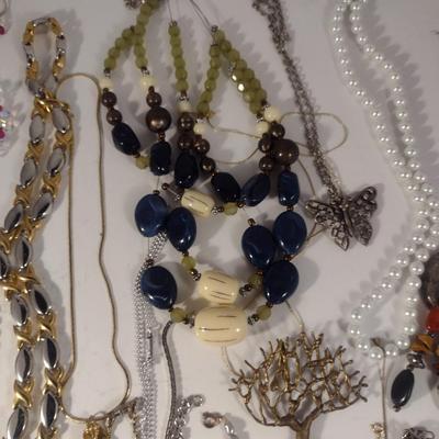 Collection of Fashion Jewelry (#14)