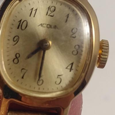 Collection of Ladies Watches (#18)