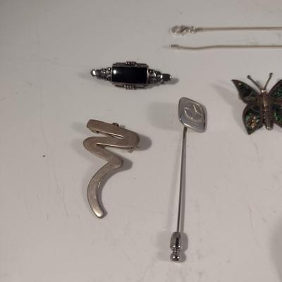 Collection of Sterling Silver Jewelry (#21)