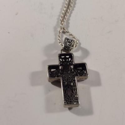 Collection of Sterling Silver Jewelry (#22)