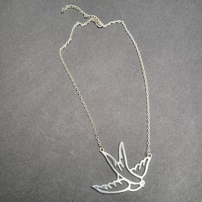 Fun Fashion Jewelry 4pcs