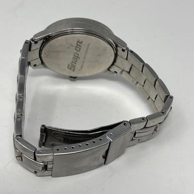 Snap ON Wrist Watch Date Hour Minute