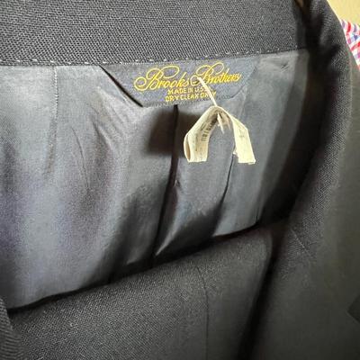 Lot of 8 Mens Suits Sz. XL