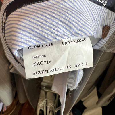 Lot of 8 Mens Suits Sz. XL
