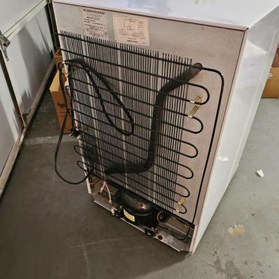 Sears Kenmore 5.0 CU FT Freezer (G-JS)