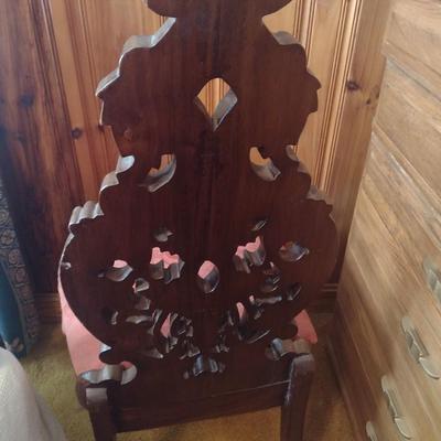 Antique Carved Walnut Victorian Design Chair
