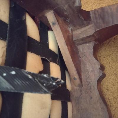 Antique Carved Walnut Victorian Design Chair