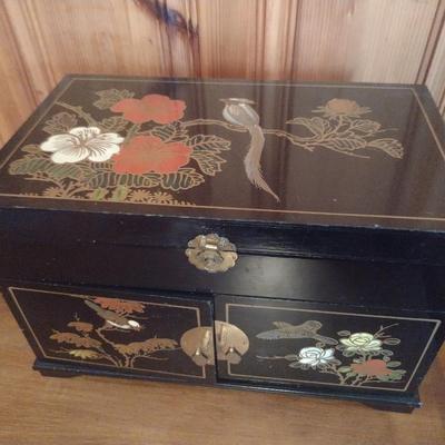 Vintage Black Lacquer Jewelry Chest (No Contents)