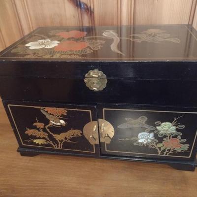 Vintage Black Lacquer Jewelry Chest (No Contents)