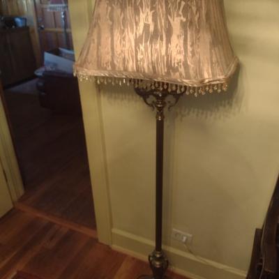 Vintage Rembrandt Lamps Triple Arm Candelabra Victorian Design Metal Post Floor Lamp