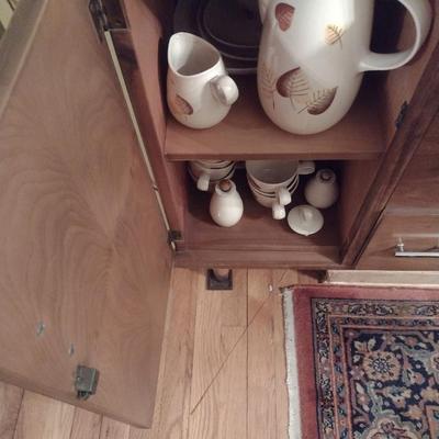 MCM Design Drexel Buffet Hutch (No Contents)