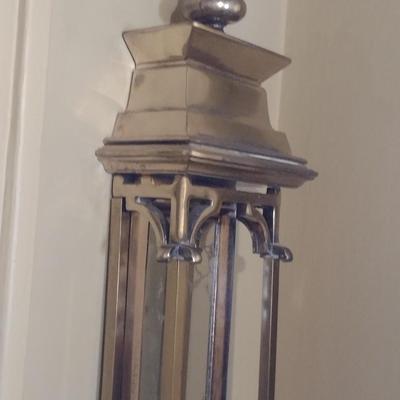 Antique Brass Wall Light Sconce with Mirrored Background