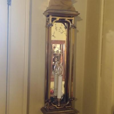 Antique Brass Wall Light Sconce with Mirrored Background