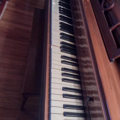 Gulbransen Company Piano with Bench