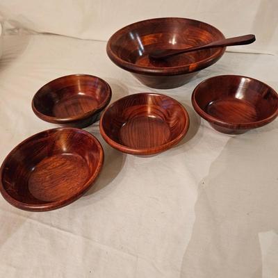 Serving Bowls, Saucer Set, and Wooden Salad Bowls (K-DW)
