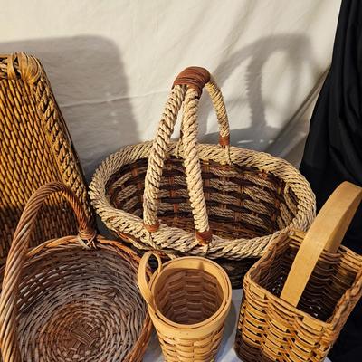 Collection of Baskets (B-JS)