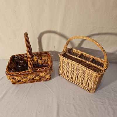 Collection of Baskets (B-JS)