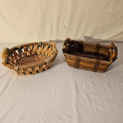 Collection of Baskets (B-JS)