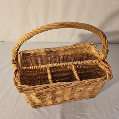 Collection of Baskets (B-JS)