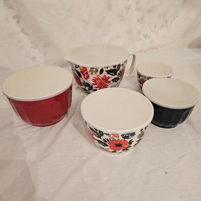 Nesting Pitchers with Bowls and Wooden Laminate Bowls (K-DW)